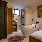 Maria Luisa -amaral's البوفيرا